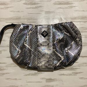 Simply Vera Vera Wang Wristlet